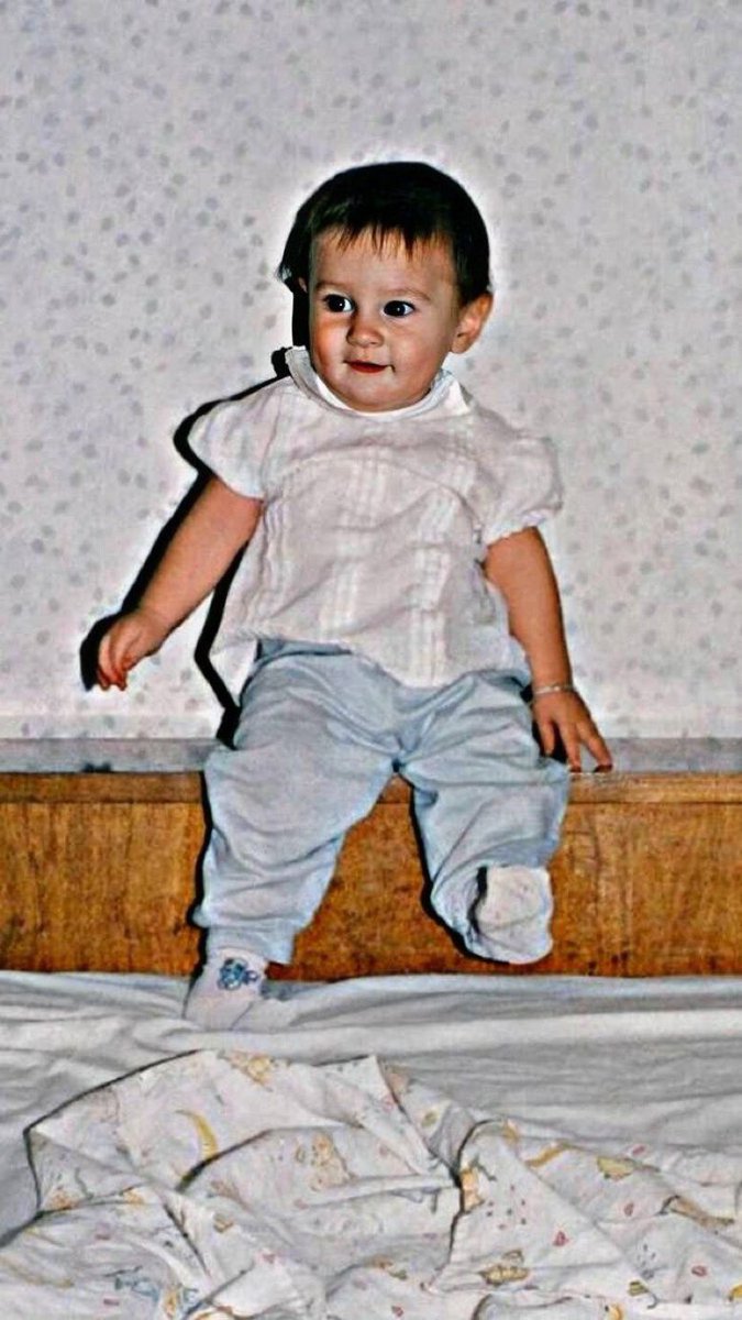 MessiLed1's tweet photo. Lionel Messi, el pibe de Rosario, Santa Fe ❤️🇦🇷 https://t.co/iPQdrADANo