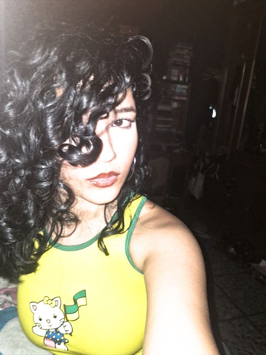 falcieeee's tweet photo. cite 4 fotos suas que você mais gosta https://t.co/R9k8klVTe2