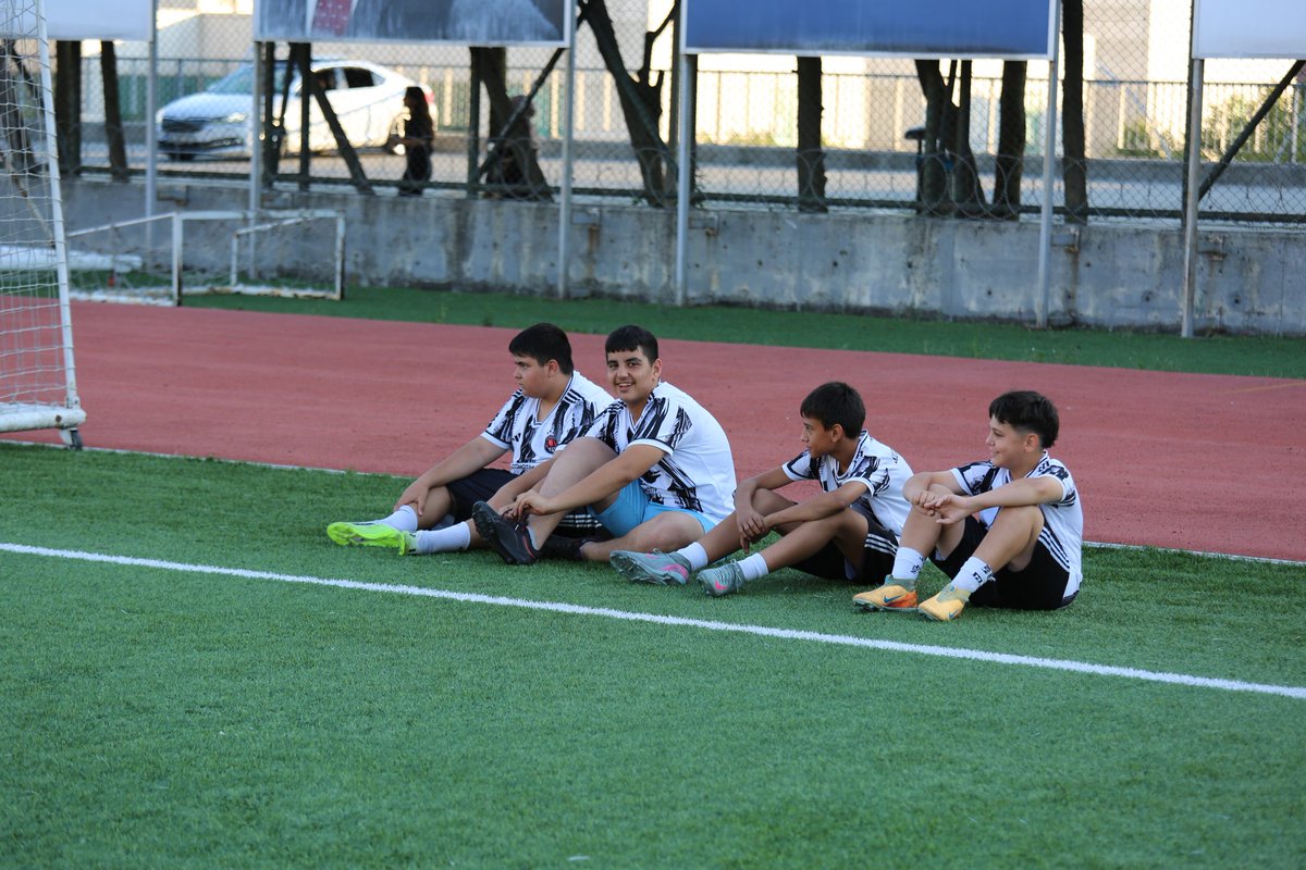 Sultansehirfk's tweet photo. U15 Takımımız Cebeci Stadında Hazırlıklarına Devam Ediyor. https://t.co/ia4mhxapks