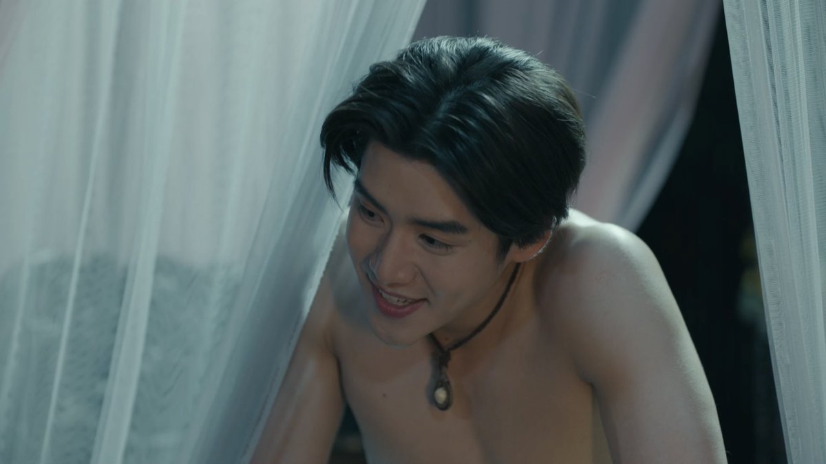 cuuthailand's tweet photo. อีพีนี้พ่อแก้วแจกจุ๊บนางฟ้าเยอะมากเลยนี่หน่า🤏🏻🧚🏻

Love Destiny EP2 

#บุพเพสันนิวาสEP2 https://t.co/zarSXuTMLB