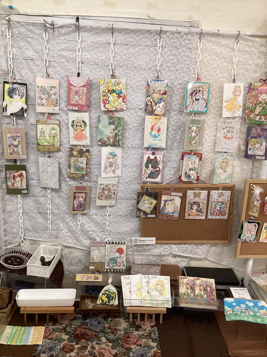 be_sora2nd's tweet photo. #福福おすそわけ展
#極彩色ダイナー展
❤️速報ーーー 🌟なんとか設営完了です✅
その① https://t.co/I7Gvn76J29
