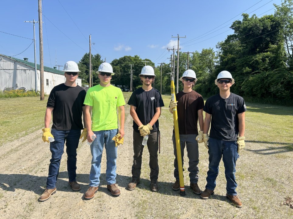 cmpco's tweet photo. Maine’s next generation of energy professionals is getting hands-on experience! CMP’s expanded 2026 Union Trade Internship Program welcomes 9 students for paid training in lineworker and substation operations.
https://t.co/DksMEewtbE https://t.co/roV0K2QUfn