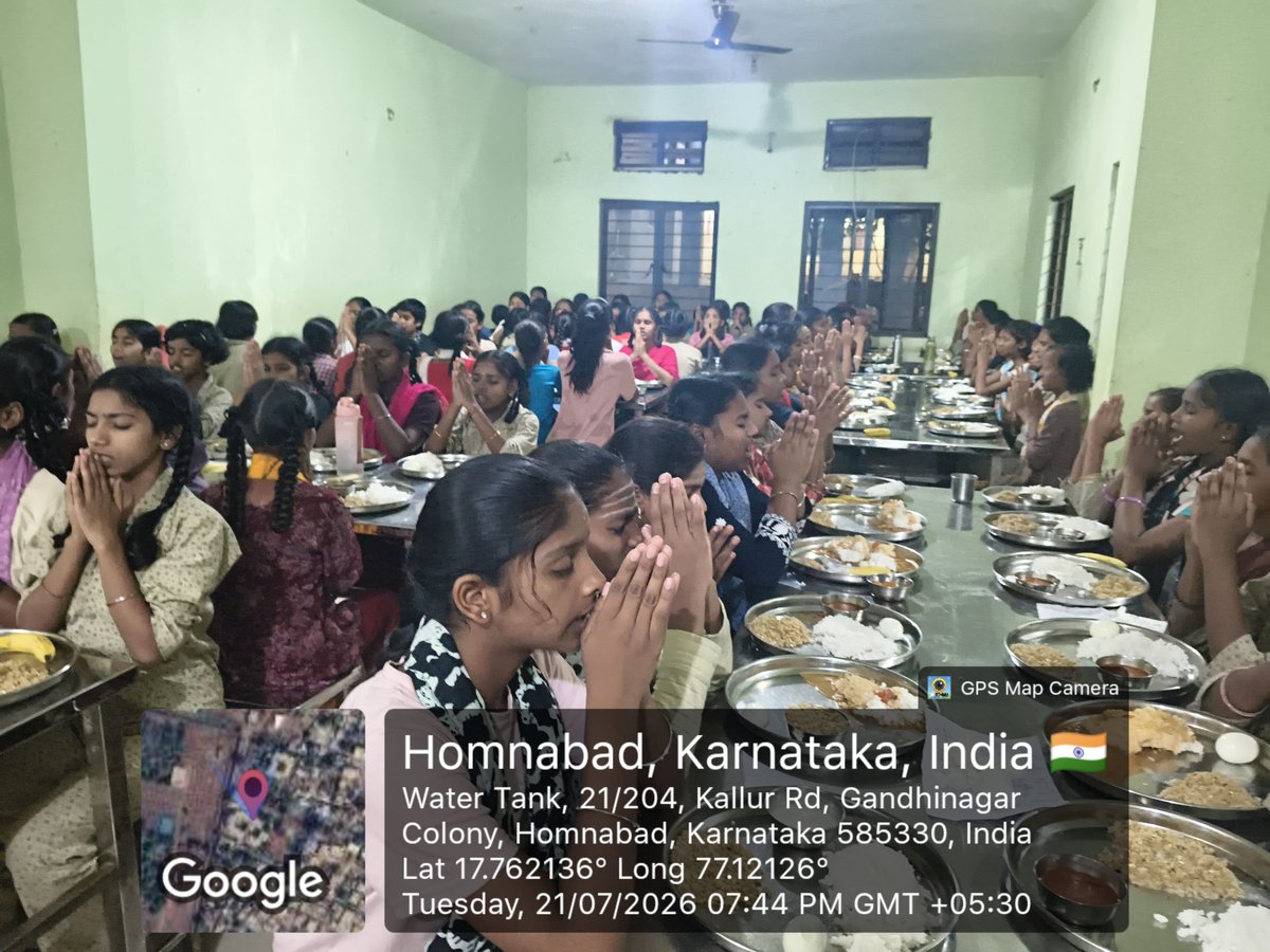 KRCRS703's tweet photo. Krcrs Talmadgi SC703 Dinner #Test #SocialAudit_SWDmeal #SWDBidar https://t.co/7QBdW45nbw