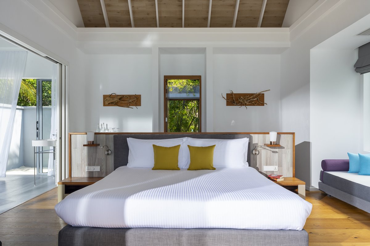 Niva_Kuramathi's tweet photo. A private infinity pool, beachfront bliss, and complete serenity create the perfect tropical retreat. Your Pool Villa is ready to welcome you. 

#NivaKuramathi #YourIslandOfChoice #MomentsThatStay #PerfectEscape #VisitMaldives #EscapeToKuramathi #PoolVilla https://t.co/ZWqFkqYkFm