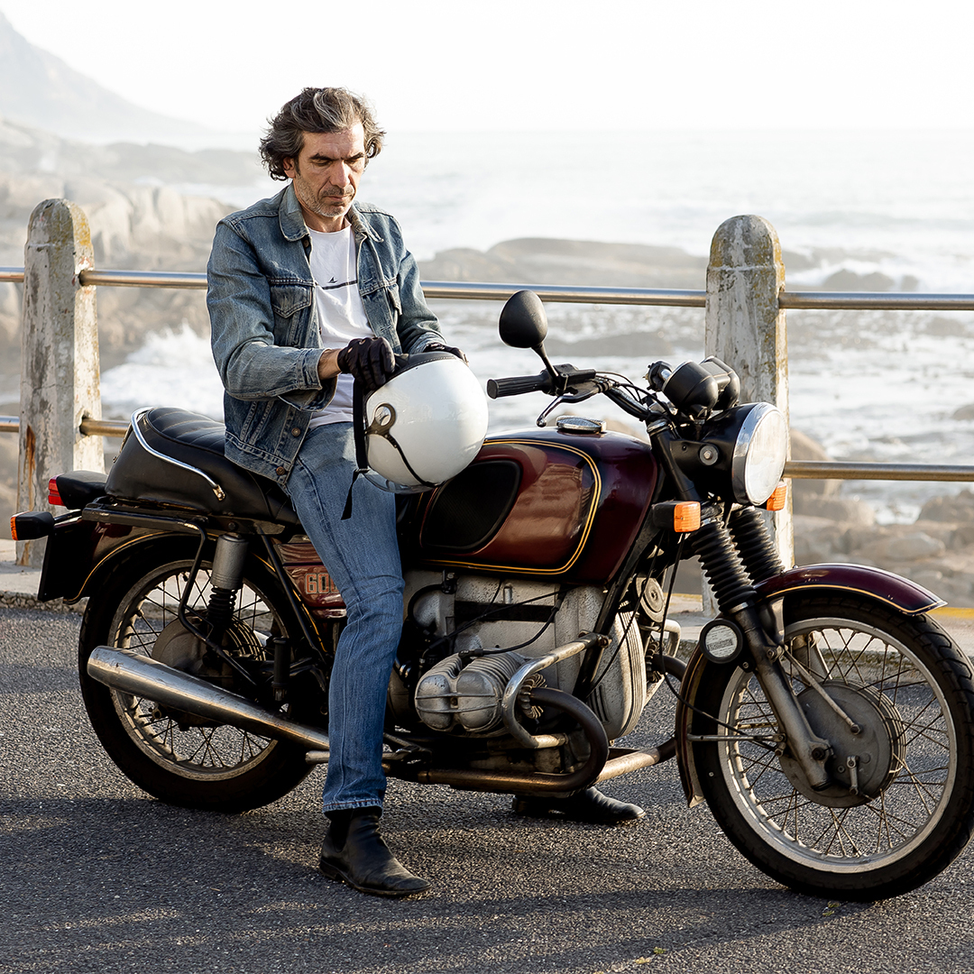 JrodAgency's tweet photo. If you spend as much (or more) time on two wheels as four, let’s talk about Farmers specialized policies that cover a range of motorcycle types. https://t.co/UVRlYVSQao