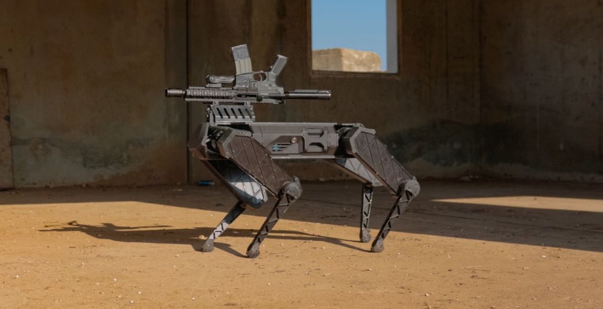 BMSInvests's tweet photo. 🦾🌊 Behind the scenes of the $ONDS “Iron Wave” promotional video ⬇️ 

The Robodog, Scout w/ the rifle always gets me, imagine seeing that approach you.. https://t.co/vSNXu47WvT