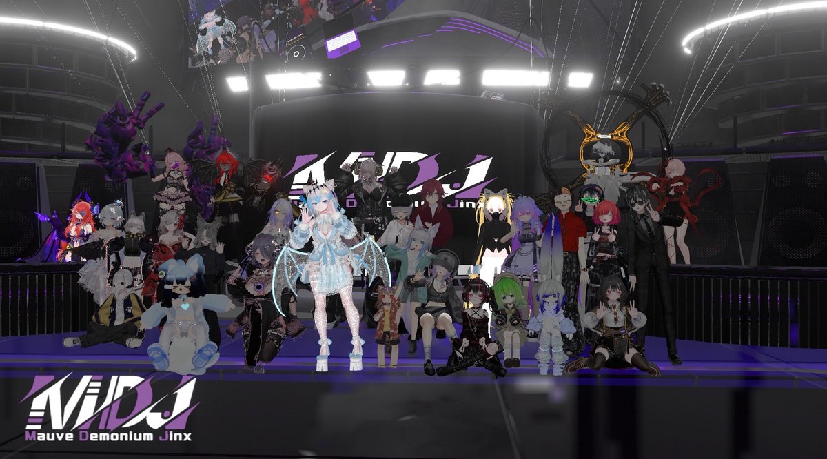 Takuwan_VRchat's tweet photo. 昨日に引き続きイベント参加してきた！
めっちゃ楽しかった
新たな沼にハマりそう…(·▷．)
#VRC_MDJ https://t.co/lYXMX47ShE