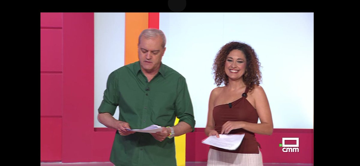 juanpekelimon's tweet photo. Con @DeniseDeSalle en @EncompaniaCMM unos días especiales de dobletes ⭐🇪🇦🩷🩷 https://t.co/YeGDj4DxOK
