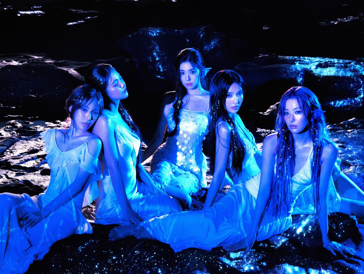 vicotinamide's tweet photo. kaia velvet and their mythological agenda 🧜‍♀️🪽! https://t.co/YH38h3zgM4