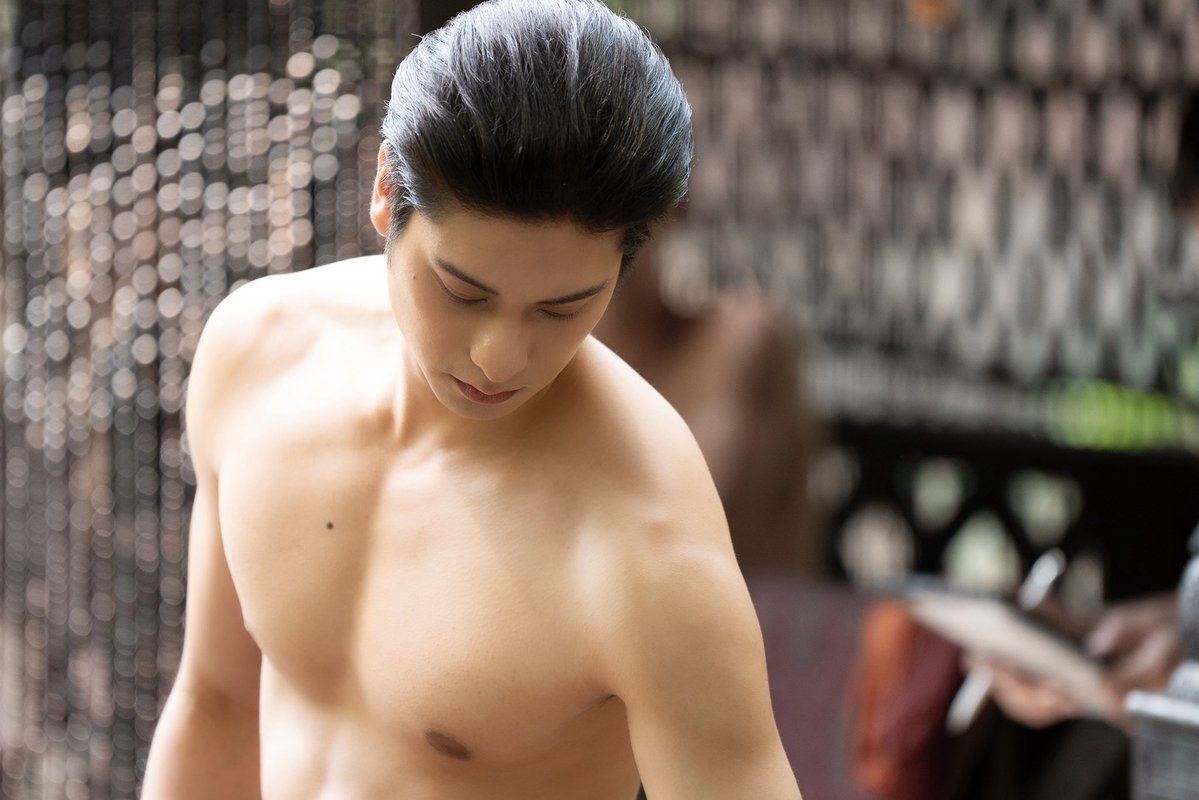 AugustZu's tweet photo. #พี่หมื่น #พ่อเดช
#บุพเพสันนิวาสEP2 #lovedestinyep2 https://t.co/bFGrTD8bvW
