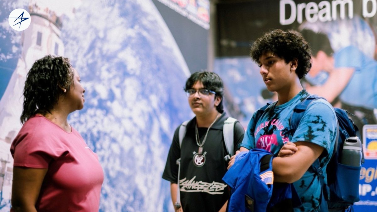 LMSpace's tweet photo. Last week, Space leaders Jamin Brown, Reshondra McInnis and Robert LaBranche met with our Mars Mission Challenge winners at @RocketCenterUSA. Congratulations to Team Falcon Mars, whose winning concept, NESTOR, features a scalable hybrid power system to help power future human settlements on Mars.