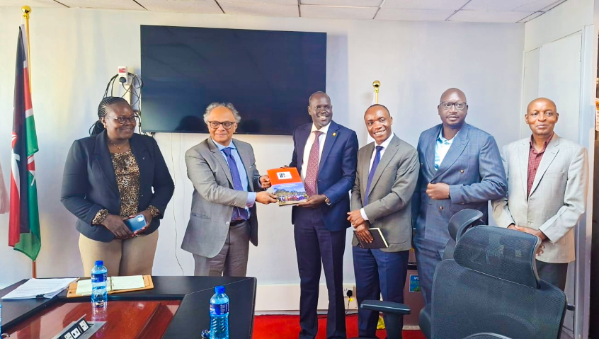 PBO_RA's tweet photo. Today our Director/CEO, @Laxmana_Kiptoo, hosted delegations from @PlanKenya, @BirdLifeAfrica, @LPI_voices, International Republican Institute, and Global Development Incubator at his Co-operative Bank House office in Nairobi. Discussions centered on a transparent, accountable PBO sector for the transformation of communities. ^EK
#PBORA #Collaboration #Transparency