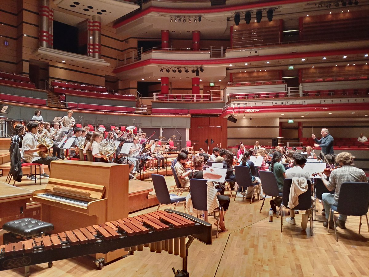 SFE_Tweets's tweet photo. The instruments might be packed away, but the memories made at the 2026 #YouthProms aren't going anywhere! ❤️
More than 4,500 of Birmingham’s young musicians completely transformed Symphony Hall with their passion, talent, and energy 🎶 📸
#ACESupported https://t.co/V3H8tT2Y2p
