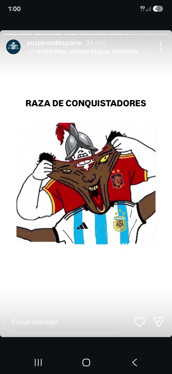 BuchoJesu's tweet photo. @TeamLeoM Solo veo seres humanos en los primeros segundos y monos en el resto del video jajajajajajaja https://t.co/069Iv2wvCY