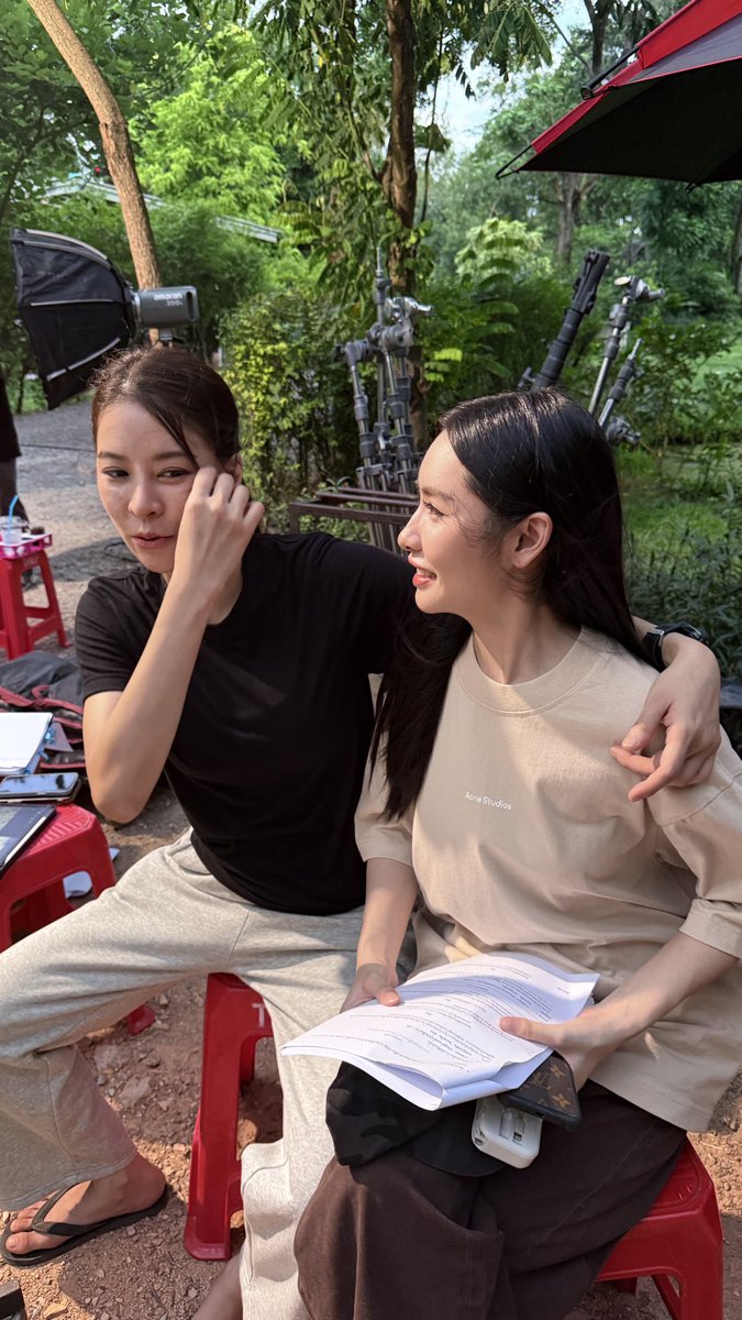 LuxuriousWW's tweet photo. เหตุเกิดจาก อันดากลับไปแล้ว 
ส่วนแม่ครูเข้าซีนอยู่ 😗 

KHOM KHLANG Q8
#ข่มขลังคิว8
#ข่มขลัง https://t.co/lf93JEEsnQ