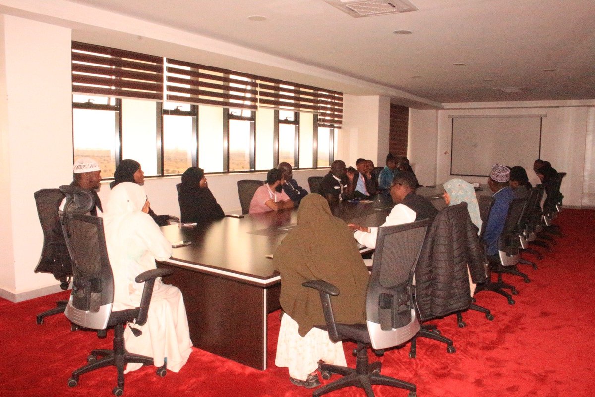 UmmaUniversity's tweet photo. The School of Law & Sharia remains the best place to be! βοΈπ
Students engaged with the VC, HOD and faculty in a consultative meeting to enhance their learning experience.
A cake-cutting moment symbolized achievement and milestones. πβ¨
#september2026intakeongoing https://t.co/7sHiATzyK7
