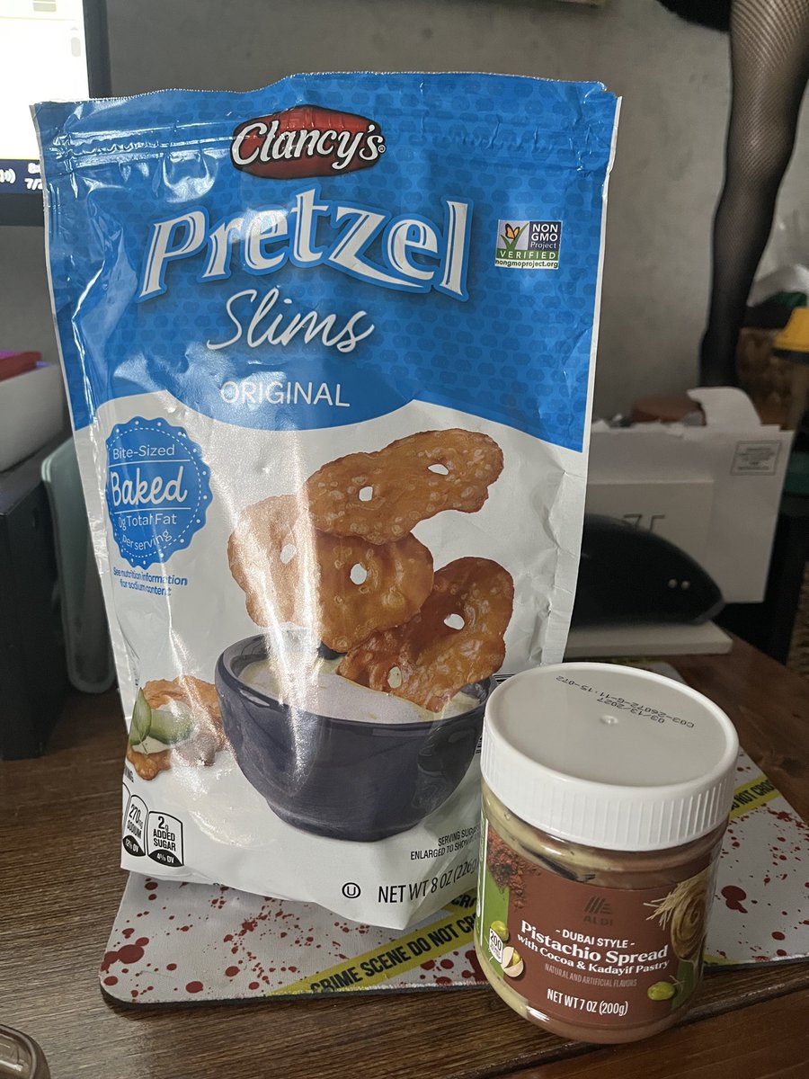 AngieBailey43's tweet photo. This is the perfect combination! @AldiUSA https://t.co/F5OTs7UbRd