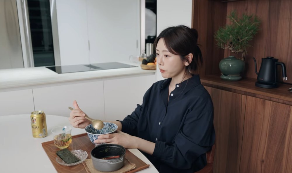 insomnicsy's tweet photo. Jiu's YouTube channel, 민지유 minjiu has [OPEN]!!! 🐰

🔗https://t.co/5k82eEXkpg

#유아유 #UAU #JIU https://t.co/jzjjDkpFWw