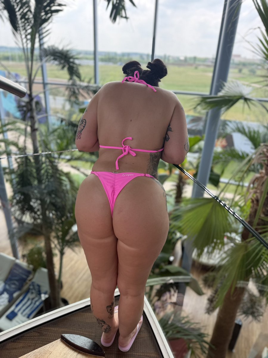 altdollxo's tweet photo. Rocking my super hot @BigWish69 bikini…. Ever feel like spoiling me 🤪 Do it on my Bigwish 🥰 https://t.co/Hb0RCDuFVR