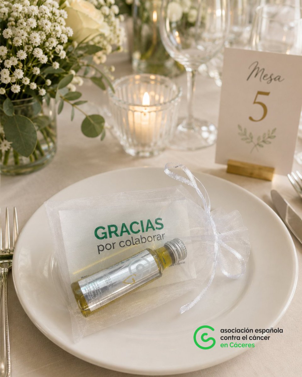 ContraCancerCAC's tweet photo. 🎁💚 ¿Buscas un detalle especial para una boda, bautizo, comunión o celebración?

Botellas de aceite de oliva virgen extra de La Chinata personalizadas con un mensaje de la Asociación. Un detalle bonito, útil y solidario.

📍 Infórmate en nuestra sede de Cáceres en C/ Lima, 8 https://t.co/2vIHj8Ktxa