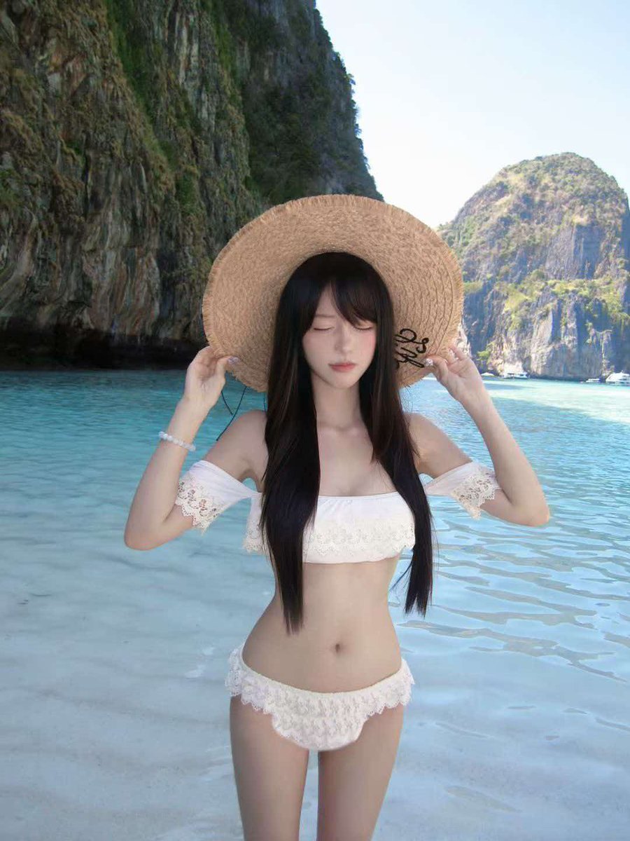 ccsq6v's tweet photo. 母狗上贡第二部分 https://t.co/jvnVj1mD6D