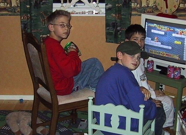 VideoGameHstry's tweet photo. It was a simpler time, it was a better time https://t.co/shKQRZsZJA