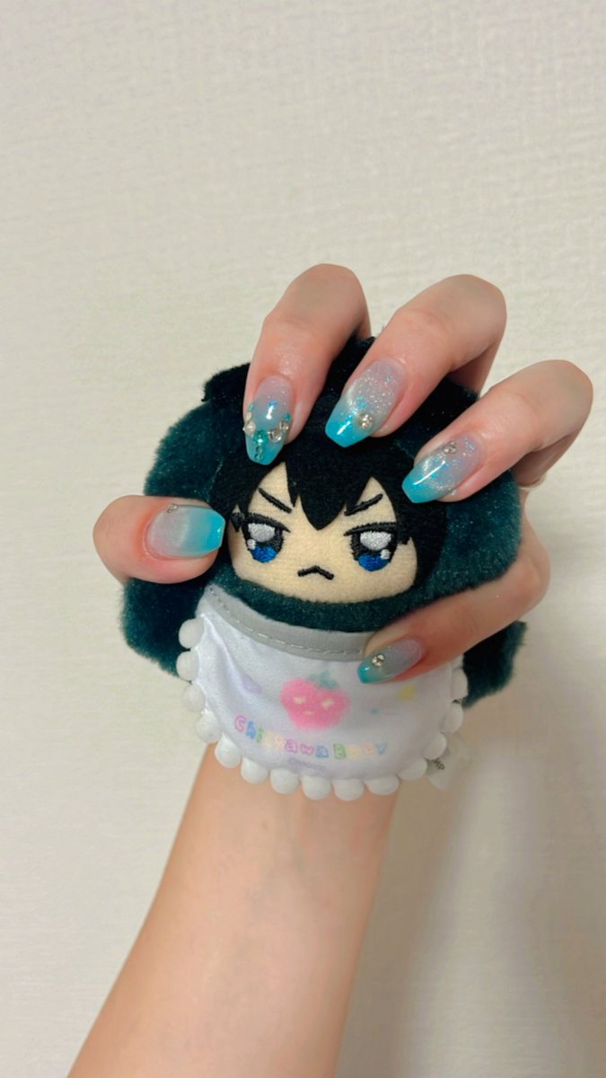 mmchann_12's tweet photo. 腕が日焼けしすぎで黒すぎる https://t.co/VlEFUK6pJR