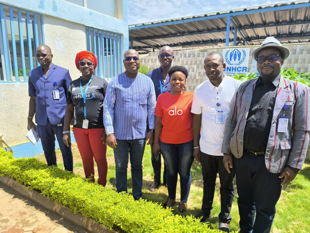 MauriceAz's tweet photo. À #Fada-N’Gourma, j’ai vu le meilleur de l’humanitaire : des collègues du @UNHCR_BF courageux, résilients et profondément engagés. Malgré les défis, ils obtiennent des résultats impressionnants pour les populations que nous servons. Merci pour votre dévouement. Où que je sois, mon soutien restera à vos côtés. Ensemble, nous faisons vivre l’espoir.
#UNHCR #BurkinaFaso #HopeInAction #HumanitarianAction #ForciblyDisplaced #Refugees #IDPs #Protection #Solidarity #Resilience #LeaveNoOneBehind #UN #Humanity #AidWorkers #TogetherWeDeliver #WithRefugees #EndForcedDisplacement