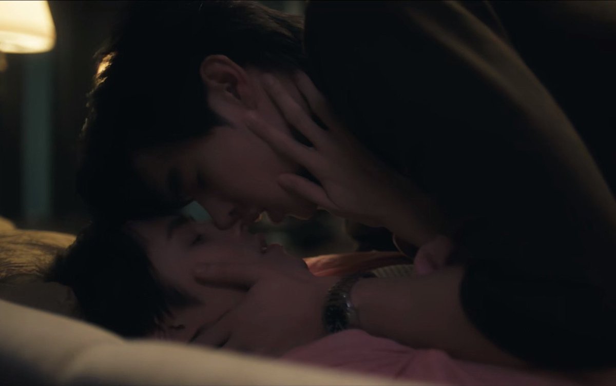 itsme_nek0's tweet photo. #DontBeTooEmotional Novel

WARNING SPOILERS 📖
- finally done reading the novel

This a story about two people who just refuse to let go of each other no matter the cost. https://t.co/gGUJpWTSQM