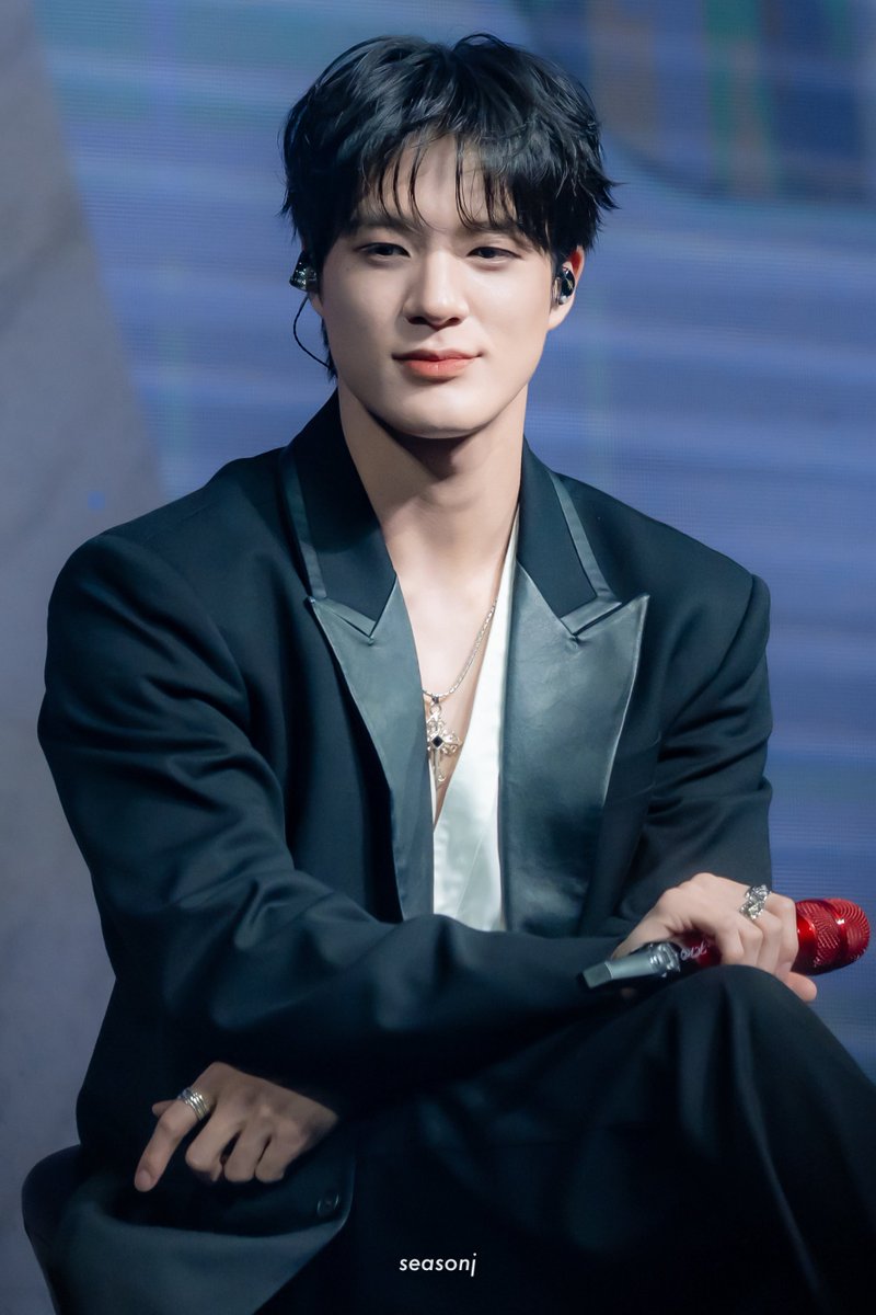_seasonj's tweet photo. 260718 JNJM Duality 팬미팅 가오슝

#제노 #JENO #NCTDREAM #NCTJNJM https://t.co/rySD1WudKI