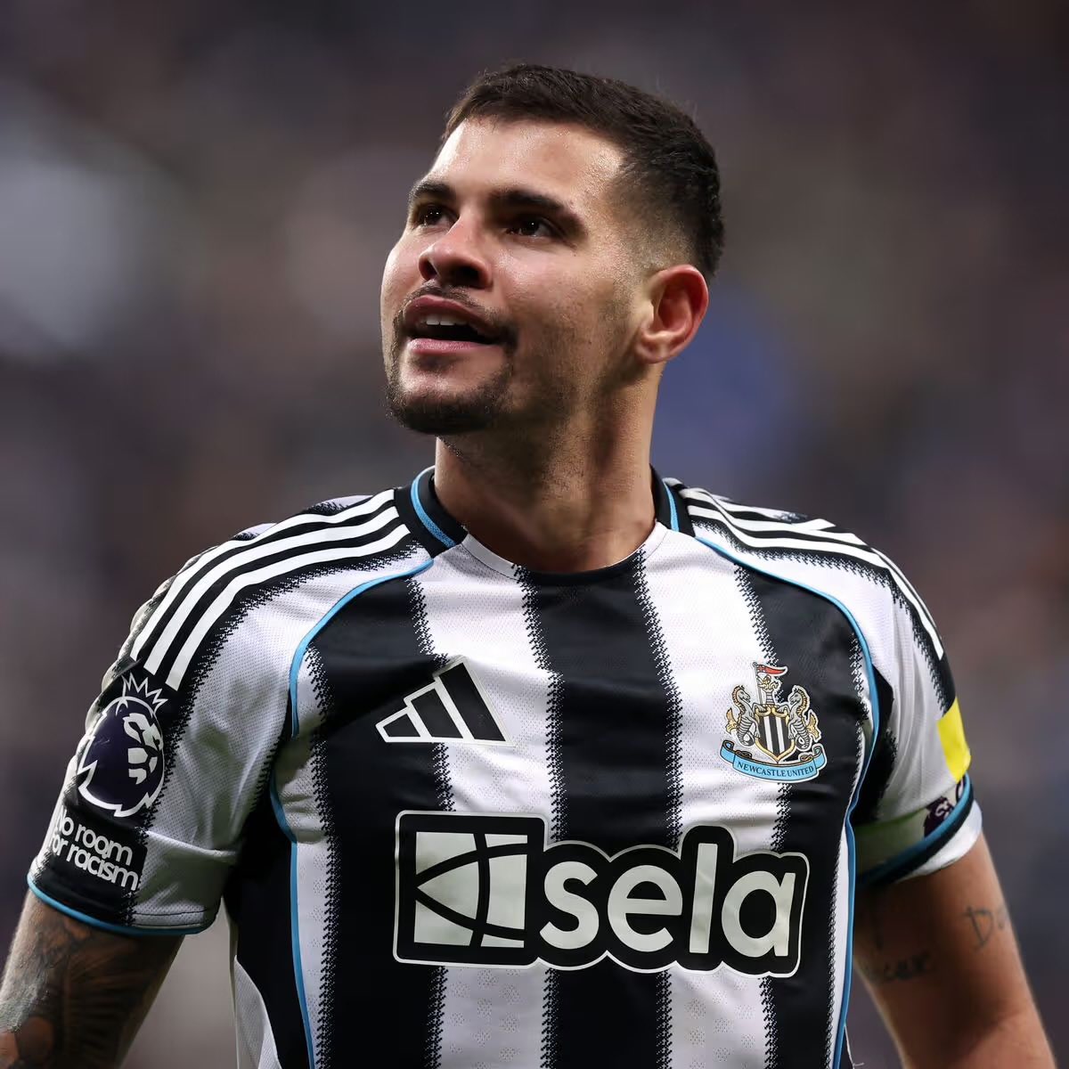 afcstuff's tweet photo. 🚨 Arsenal are accelerating their interest in Bruno Guimarães &amp; plan to bid again for the player, with an offer expected to go north of £70m. Another Premier League club has also made a recent enquiry for the player. 🕵️‍♂️🇧🇷 [@JacobsBen] https://t.co/GvTw7IspYh
