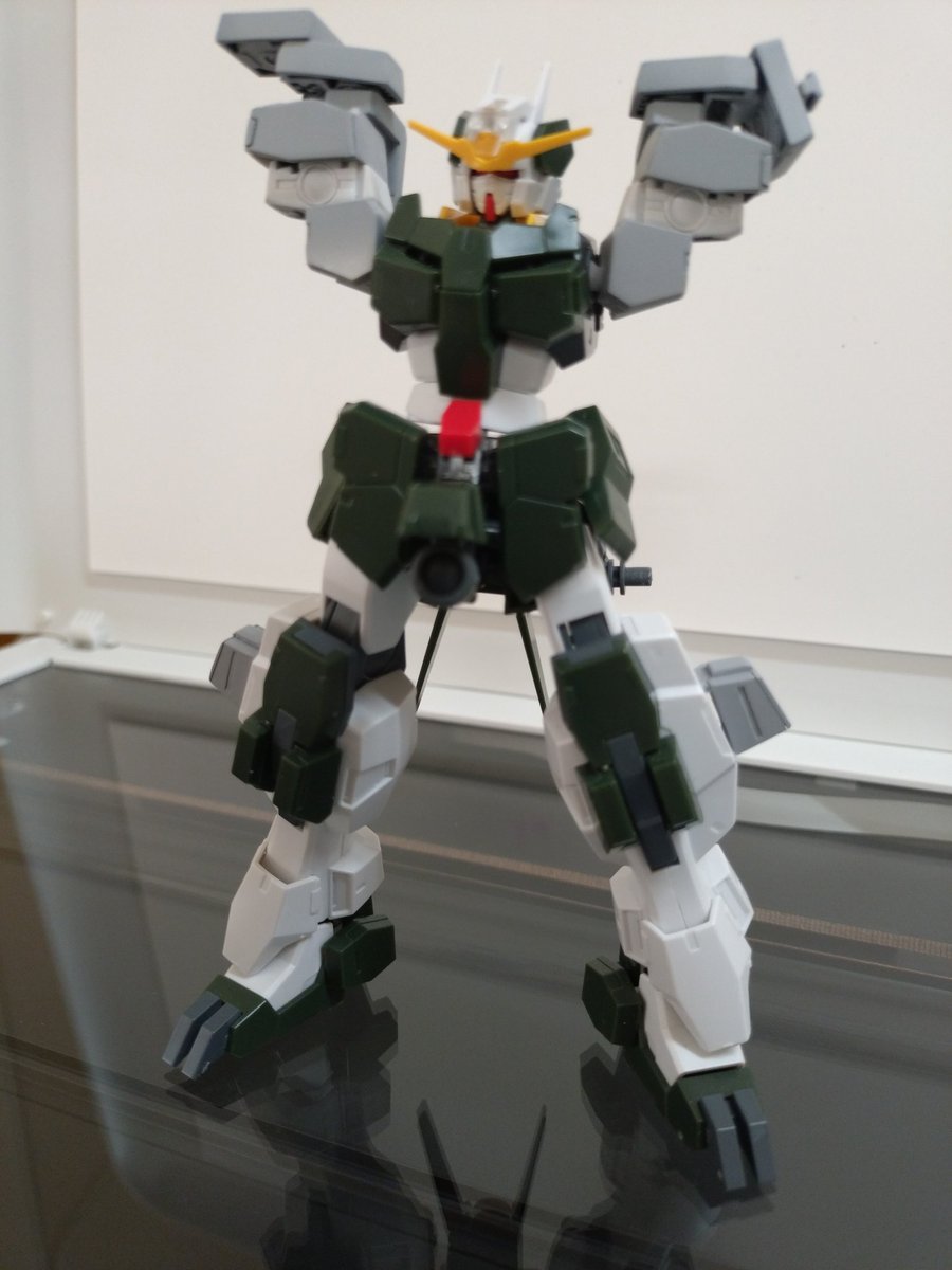 Orega_itsuka's tweet photo. まぁ、仕事が忙しいとかは、

言い訳でしか、ないわけで……

サバーニャ

ガトリングガン持たせてみてから

作業が、進む進む…（笑）

ちなみに仕事は、そこそこ忙しい（笑）

ホルスタービットは、逆につけてみた。

少しでもかっこよくなるように

試行錯誤中…。 https://t.co/wjopXh7akV