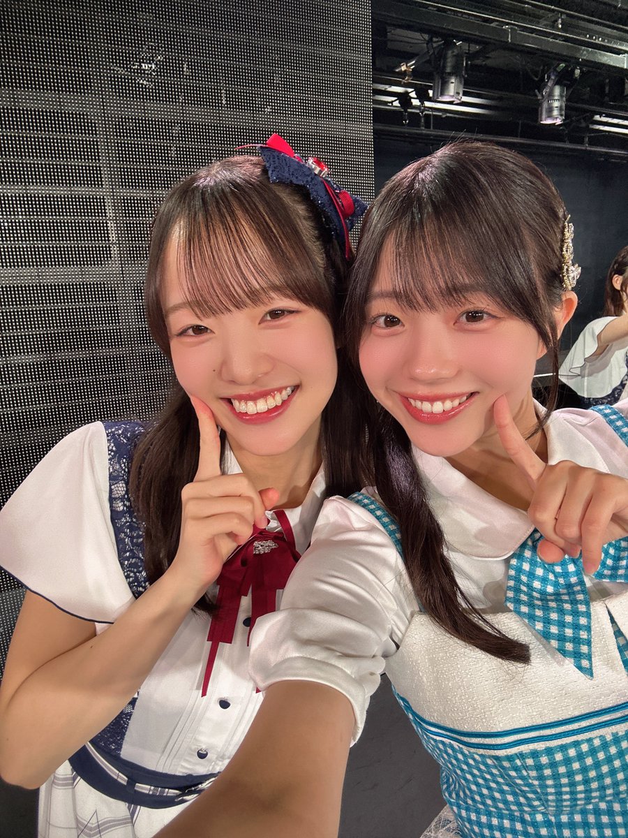 Lets_chikochiko's tweet photo. #STU48CHANNEL NGT48さんとのスペシャルコラボ配信ありがとうございました💞
劇場をお借りして豪華な配信嬉しかった〜
すいすい、もっちゃん、ゆうはちゃん！仲良くなれて嬉しい🥰💞

#NGT48 ✖️ #STU48 https://t.co/mOt2ojG4Og