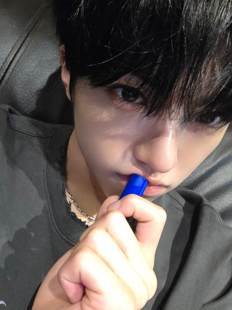 at_ALL_H_OURS's tweet photo. [#온]
🐥✨️💚

#ALL_H_OURS #올아워즈
#ON_N #온 https://t.co/5aHw2gfxbq