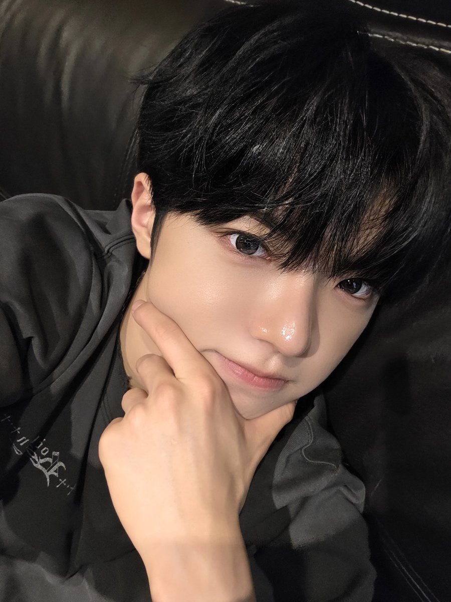 at_ALL_H_OURS's tweet photo. [#온]
🐥✨️💚

#ALL_H_OURS #올아워즈
#ON_N #온 https://t.co/5aHw2gfxbq