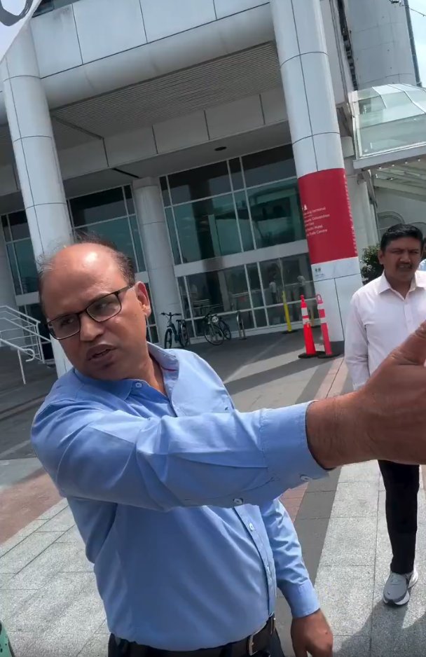 kapsology's tweet photo. This is the typical face of bhakts who are in their late 50s or 60s.

Monday to Friday, you see them enjoying their government jobs, which they got before Modi, or enjoying the pensions from jobs they had before Modi.

On weekends, they go to nearby parks or sit at a tea stall with people of the same age group.

Most of the discussion among them is about how Modi is influencing world policy or how Muslims and the opposition are not allowing him to perform.

They influence the critical thinking and decision-making of their kids who are in their late 20s or early 30s.

They believe that the best time to be in India was either 5,000 years ago or today. Everything in between was just Mughal rule.

They watch Godi media channels for orgasmic pleasure and keep the volume high enough for the neighbors to hear Modi-mahima every evening.

You call them WhatsApp uncles, but in their own eyes, they are encyclopedias.