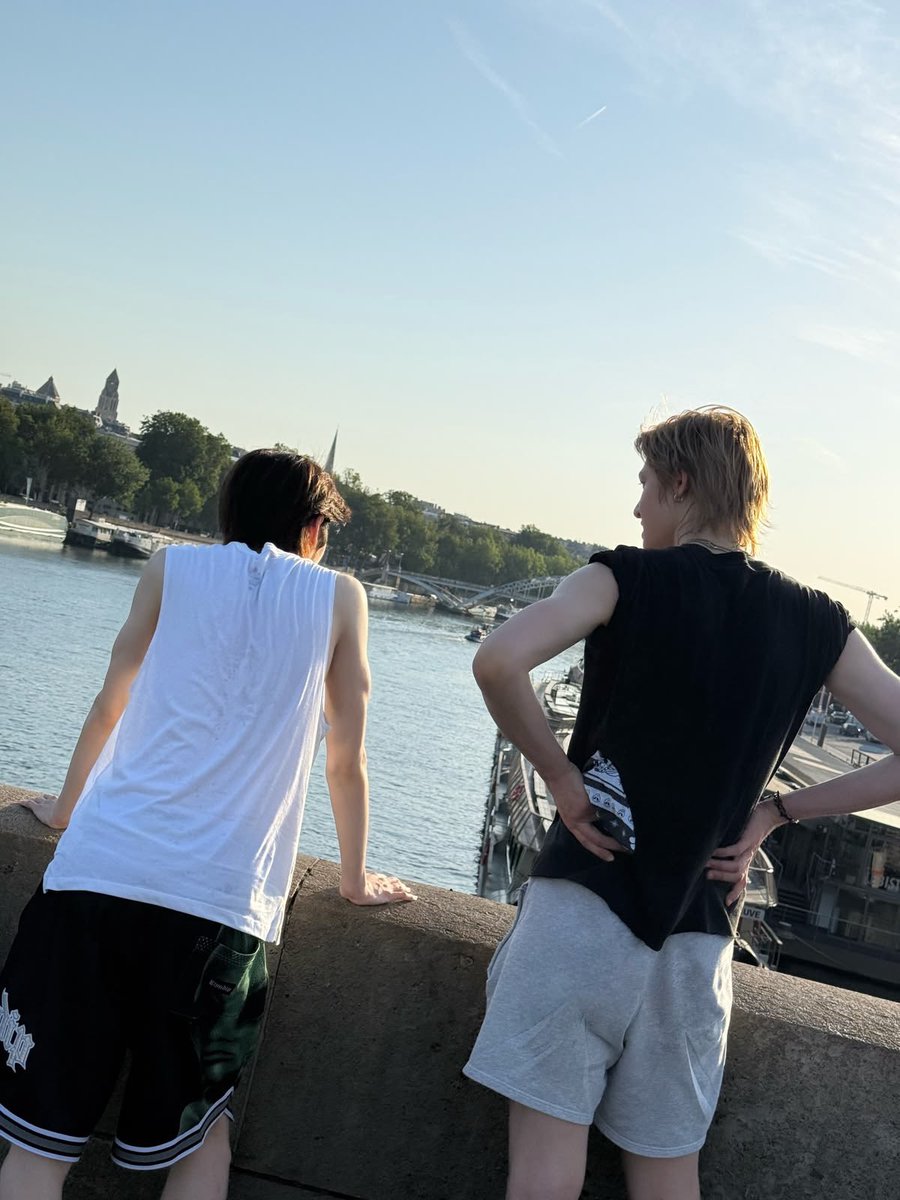 keonhokicill's tweet photo. pantesan marhoon punya vibes like an old married couple soalnya theyre lovers in their past lives😭💗 https://t.co/YllHmowhYr