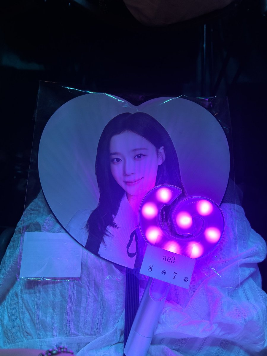 minnnjyonn's tweet photo. 楽しすぎた1日だった✨️✨️
一緒におってくれた2人もありがとう♡♡次は連番できたらいいね💕︎💕︎
𝑩𝑰𝑮𝑳𝑶𝑽𝑬���─────────😻😻💖💖💘💘 https://t.co/cXKhIMrIZY