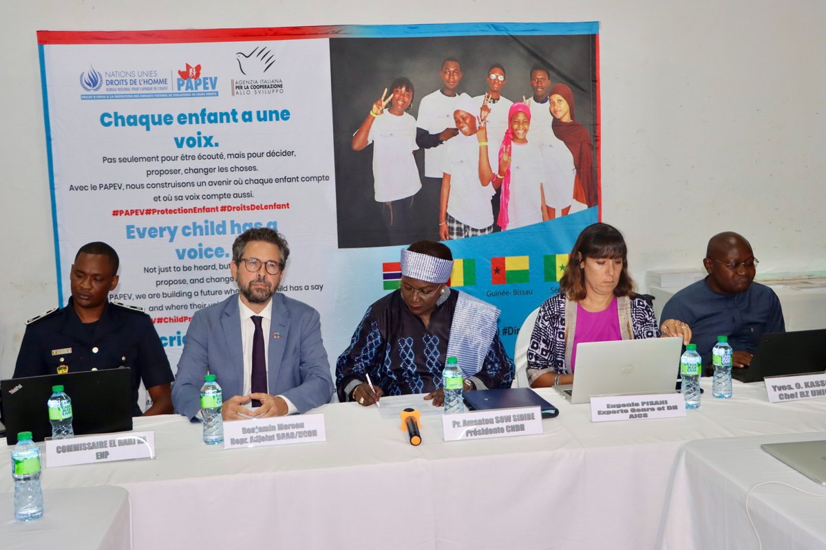 ONU_Droits_BRAO's tweet photo. Ouverture de 3 jours de formation à Ziguinchor pour 40 #OPJ de Kolda, Sédhiou, Tambacounda, Kédougou, Ziguinchor, sur la protection des droits des enfants et les techniques d’audition adaptées aux enfants
Une initiative du #HCDH_BRAO et de @csdhofficiel dans le cadre du #PAPEV https://t.co/bBSRcrfh2F