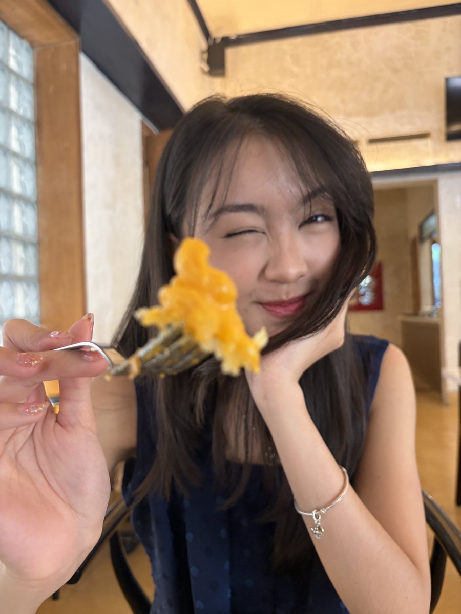 Greesella Adhalia tweet media