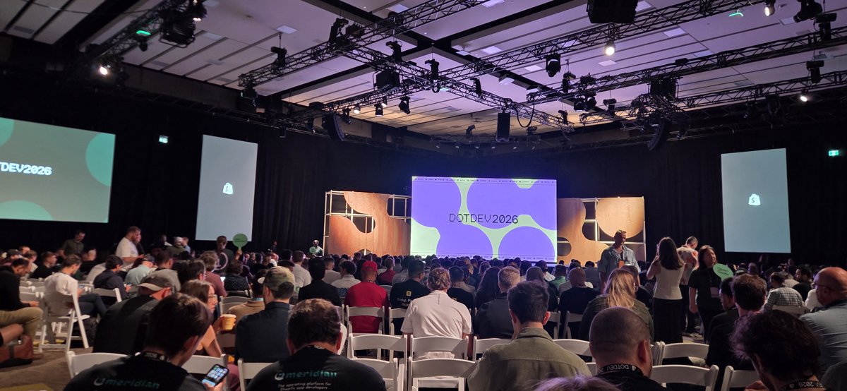 erkswerks's tweet photo. The @bold_commerce crew is pumped for #shopifydotdev https://t.co/s4gGRc289a