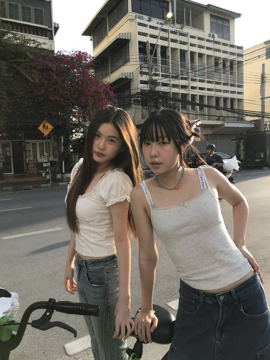 Sitapava_'s tweet photo. เกาหลียุมั้ย https://t.co/nRHVM7AAqR