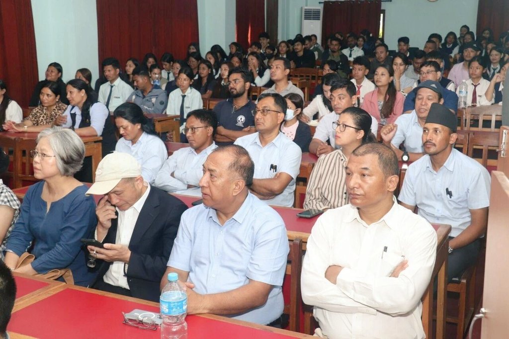 CCTSS_BLCU's tweet photo. Confucian Thought and Its Enduring Influence on Contemporary China

On July 19, 2026, the Confucius Institute at Kathmandu University hosted a cultural lecture titled "Confucius and the Influence of Confucian Thought on Contemporary China" at Khwopa College, Nepal. The lecture was delivered by Sarbotam Shrestha, Council Member of the South Asian Sinologists Council, renowned Nepali translator, and senior Sinologist, attracting more than 150 law faculty members and students.

Drawing on his extensive research in Sinology and his academic experience in China, Shrestha introduced the life of Confucius and traced the enduring legacy of Confucian thought. He explored key Confucian concepts—including benevolence (Ren), ritual propriety (Li), governance by virtue and benevolent rule, the Mandate of Heaven, and Confucian educational philosophy—while examining their contemporary relevance and China's ongoing efforts to preserve and develop its rich traditional culture.

By comparing Confucian thought with South Asian philosophical traditions and Nepal's indigenous ethical values, Shrestha highlighted the shared cultural and moral principles that connect China and Nepal. His engaging presentation sparked enthusiastic discussion among participants.

During the interactive session, faculty members and students exchanged views on topics such as Confucian educational philosophy, family ethics, and harmony between humanity and nature, while reflecting on their relevance to contemporary Nepalese society.

The South Asian Sinologists Council remains committed to advancing China–Nepal academic and cultural exchanges, deepening understanding of China's traditional philosophical heritage, and fostering dialogue among civilizations.

#WorldSinologyCenter #CCTSS #Sinology #GlobalSinology #SouthAsianSinologistsCouncil #ChinaStudies #Confucianism #ChineseCulture #ChinaNepal #ChinaSouthAsia #CivilizationalDialogue #CulturalExchange