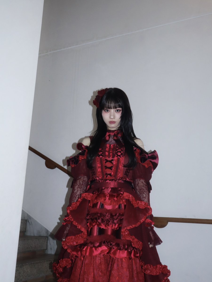 tomita_nanaka's tweet photo. Show me love now 🥀 https://t.co/w5KGcDHW5r