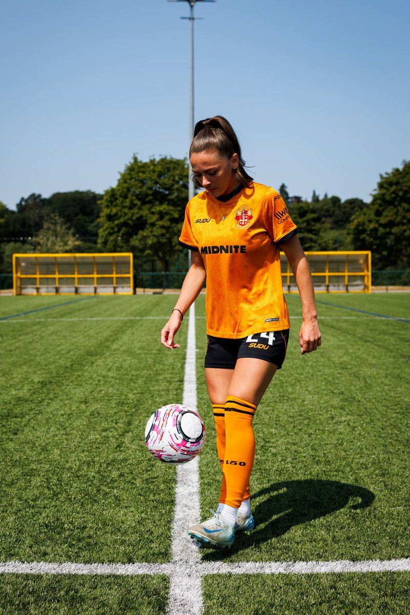 Wolves Women FC tweet media