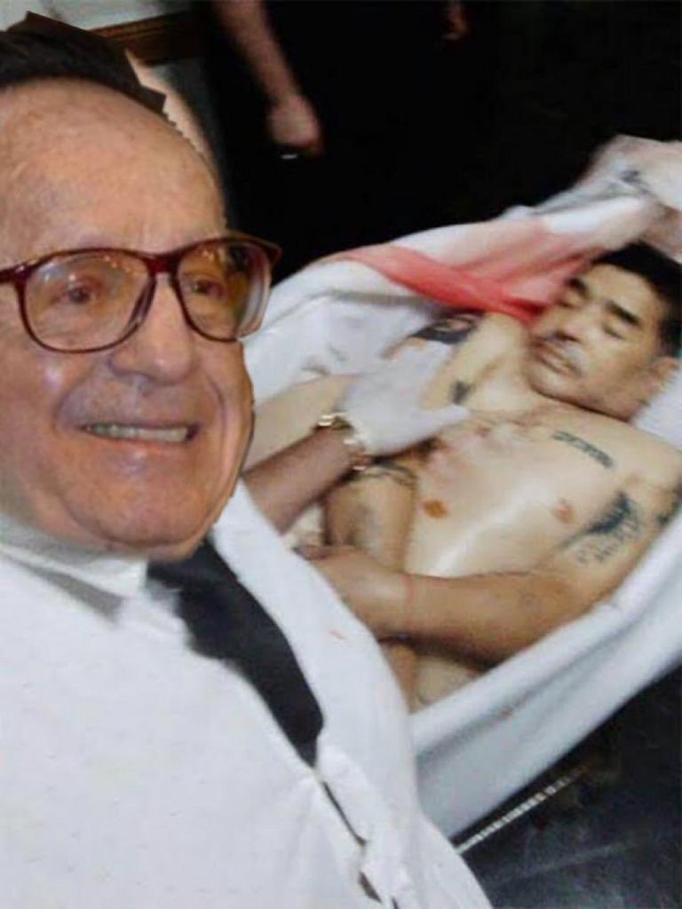 eltrollgdl's tweet photo. @LichaWonderland Argentino mira tu ídolo ni MUERTO lo respetan Hambrientino de mierda JAJAJAJAJAJAJAJAJAJAJAJ https://t.co/DhvvZeqccJ