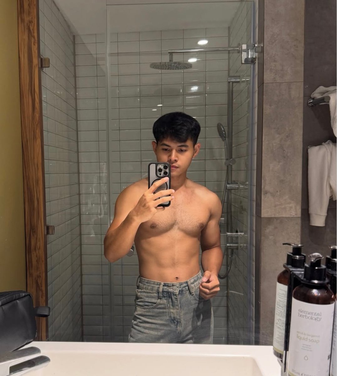 cikametez21's tweet photo. Idaman banget nih doi. Mana versatile lagi. Beuhh. 

Yang mau koleksi Tevi nya 
Cek 👉 https://t.co/VmHvHYRZ1R https://t.co/WP9Ku7G6r0