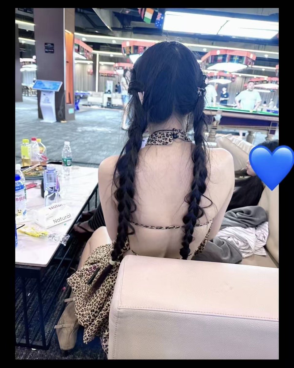 xiaoyu6332's tweet photo. 这个天气出门就是遭罪🥱🥱 https://t.co/ni1CVzUfyA