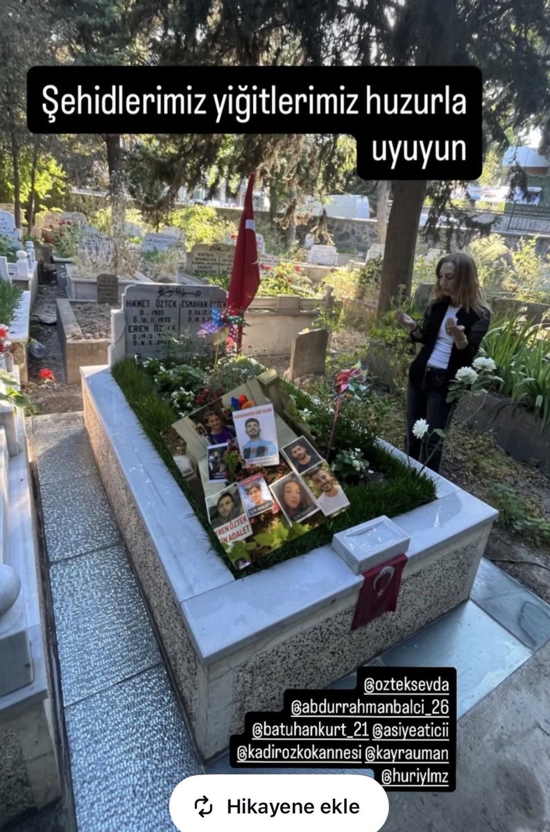 ErenOztekAdalet's tweet photo. Bu acının sesinı duyan varmı Eren öztek 24 yaşında hayat dolu genış hayallerı olan Aydın ünuvestesınde okuyordu çalıştığı yerde sokak çetelerı tarafından acımasızca katledıldı saldırı sonrası Erenın kalbinın parçalandığını söyledı doktor dedim😭alın benım kalbımıerenıme verın https://t.co/SIFU0dPgKK