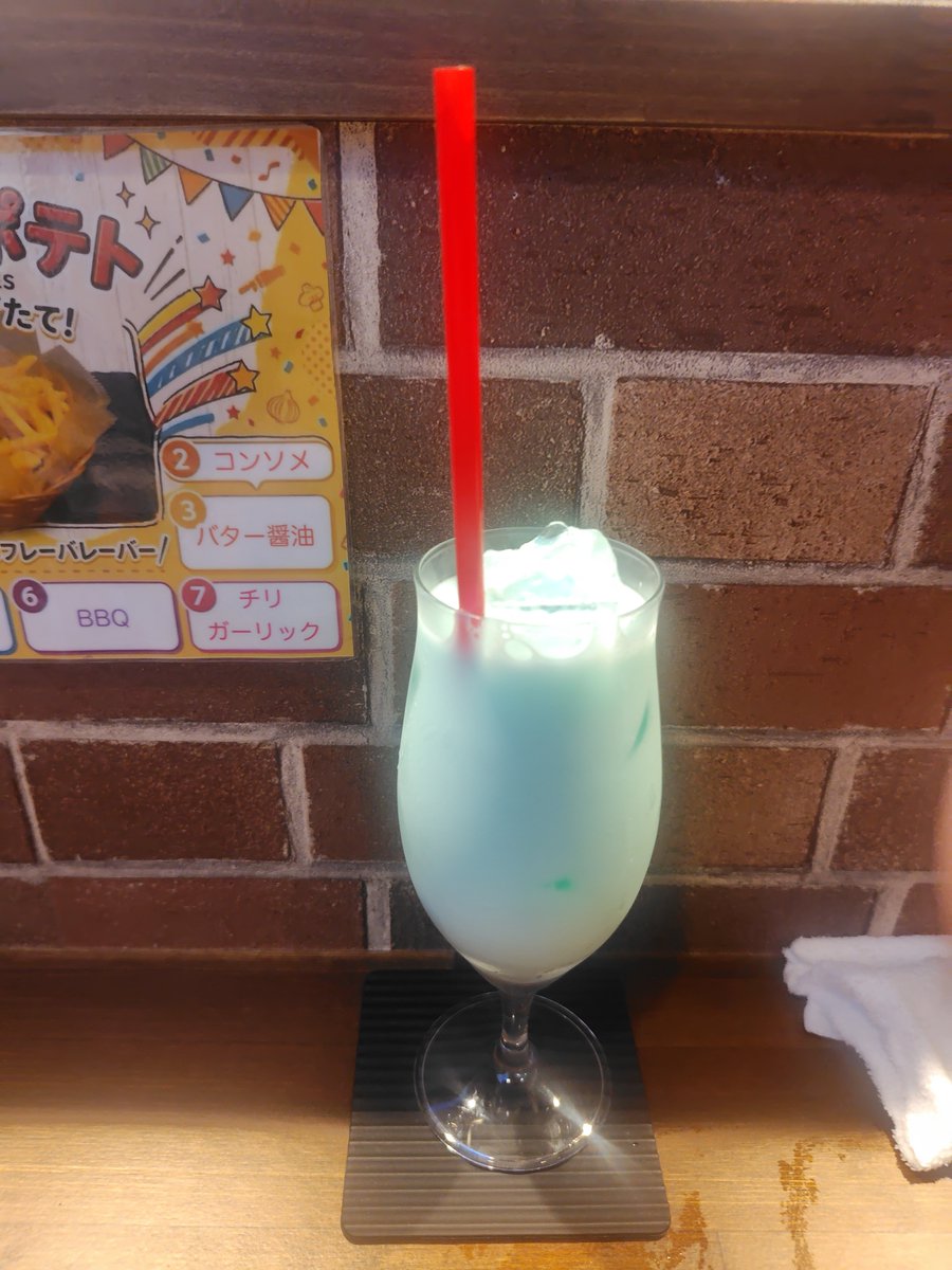 gesmurt's tweet photo. たくさんお祝いありがとうございました

ハッピーバースデーbotみたいな方がいた気がしたが大丈夫ですかね？
〆はいつもの https://t.co/AuJiEVrIfT